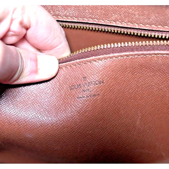 Louis Vuitton Vintage Monogram Trocadero 23 Shoulder Bag Brown - Picture 13 of 16